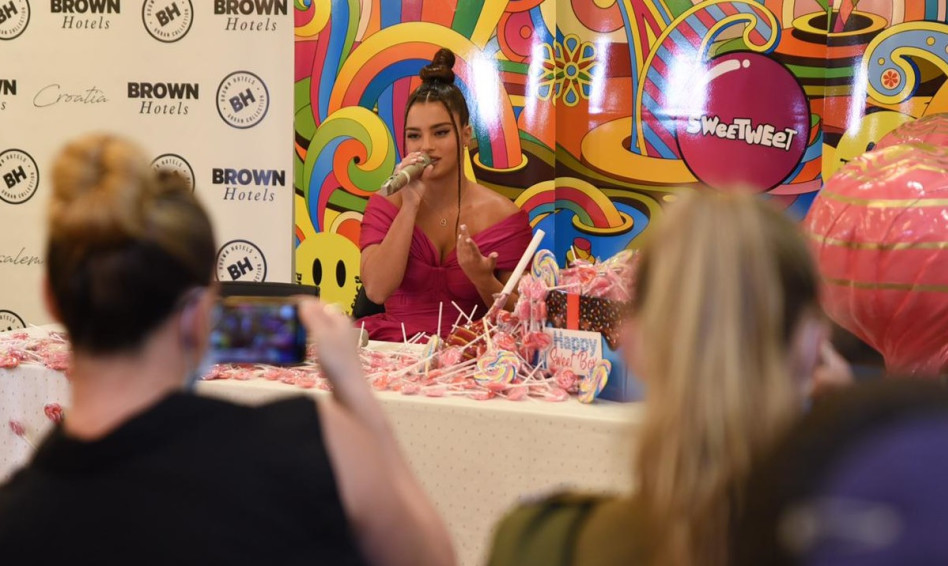 נועה קירל (צילום: יובל ויצמן)