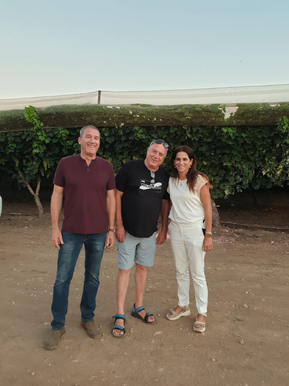 &nbsp;מירב בן ארי, אבי דיאמנט ושיקו דומוביץ' (צילום: נטע בלאו)