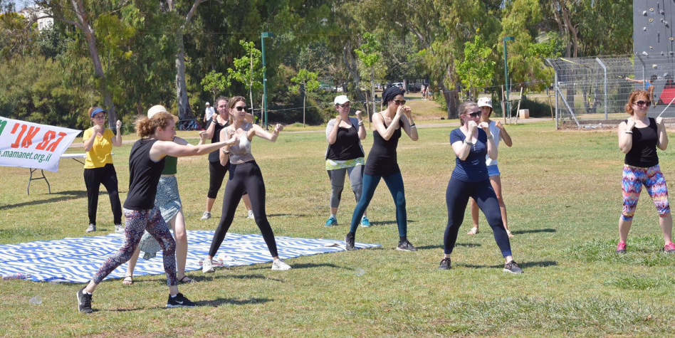 מתאמנות מאמאנט (צילום: איציק סימנטוב)