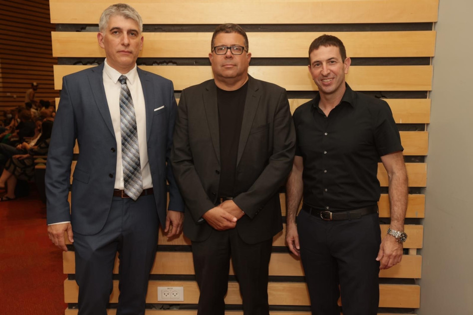 אודי שגיא, יורם רבין וגווין סאס (צילום: רונן גולדמן)