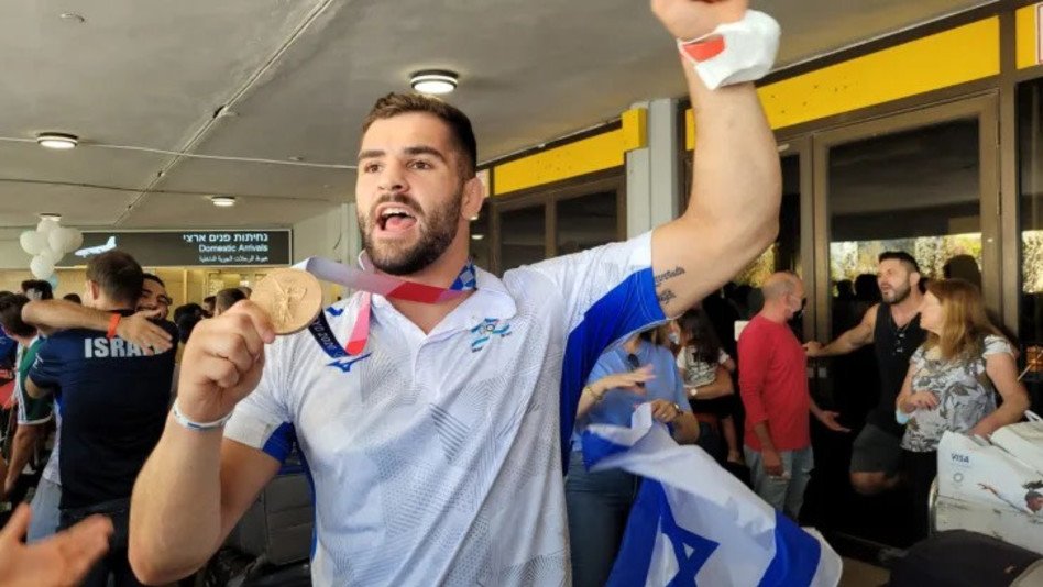 פיטר פלצ'יק בנתב''ג (צילום: דני מרון)