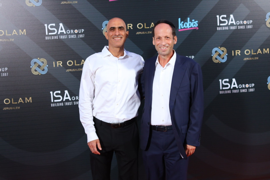 עקיבא זוריבין ושלום גריבה (צילום: אליהו ינאי)