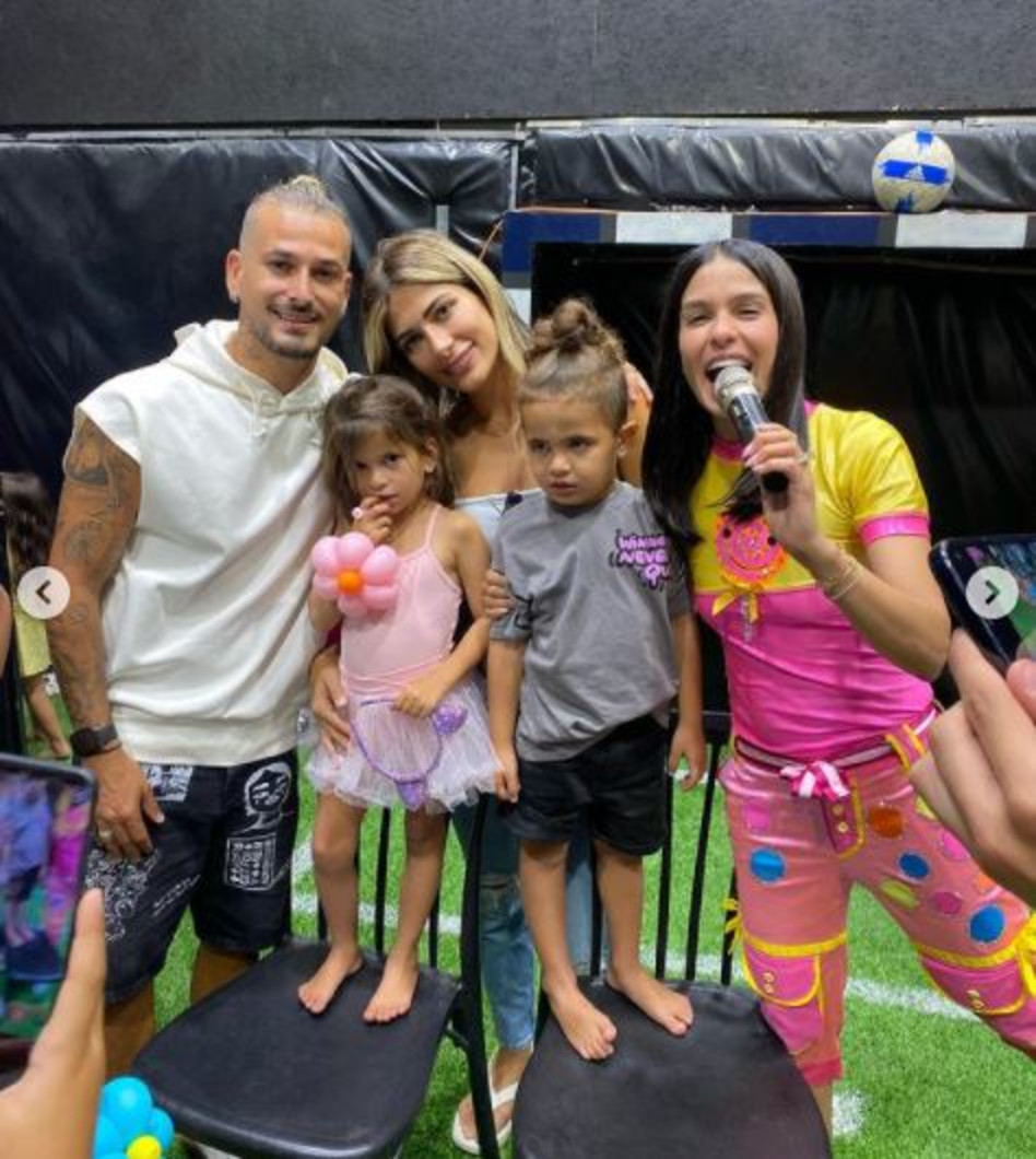 מיכל הקטנה, מירן בוזגלו, מאור בוזגלו (צילום: צילום מסך אינסטגרם)