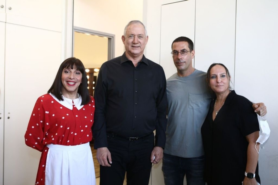 אורלי אטלס-כץ, יואב גרוס, בני גנץ ויובל סמו (צילום: אסף לב,באדיבות: טין ניק, yes, Hot)