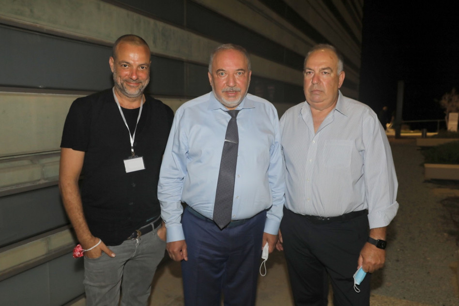 דובי אמיתי, אביגדור ליברמן ויואל חשין (צילום: חן גלילי)