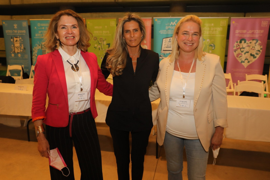 עינת זינגר-דן, עדי סופר-תאני ומיכל ברוורמן-בלומנשטיק (צילום: חן גלילי)