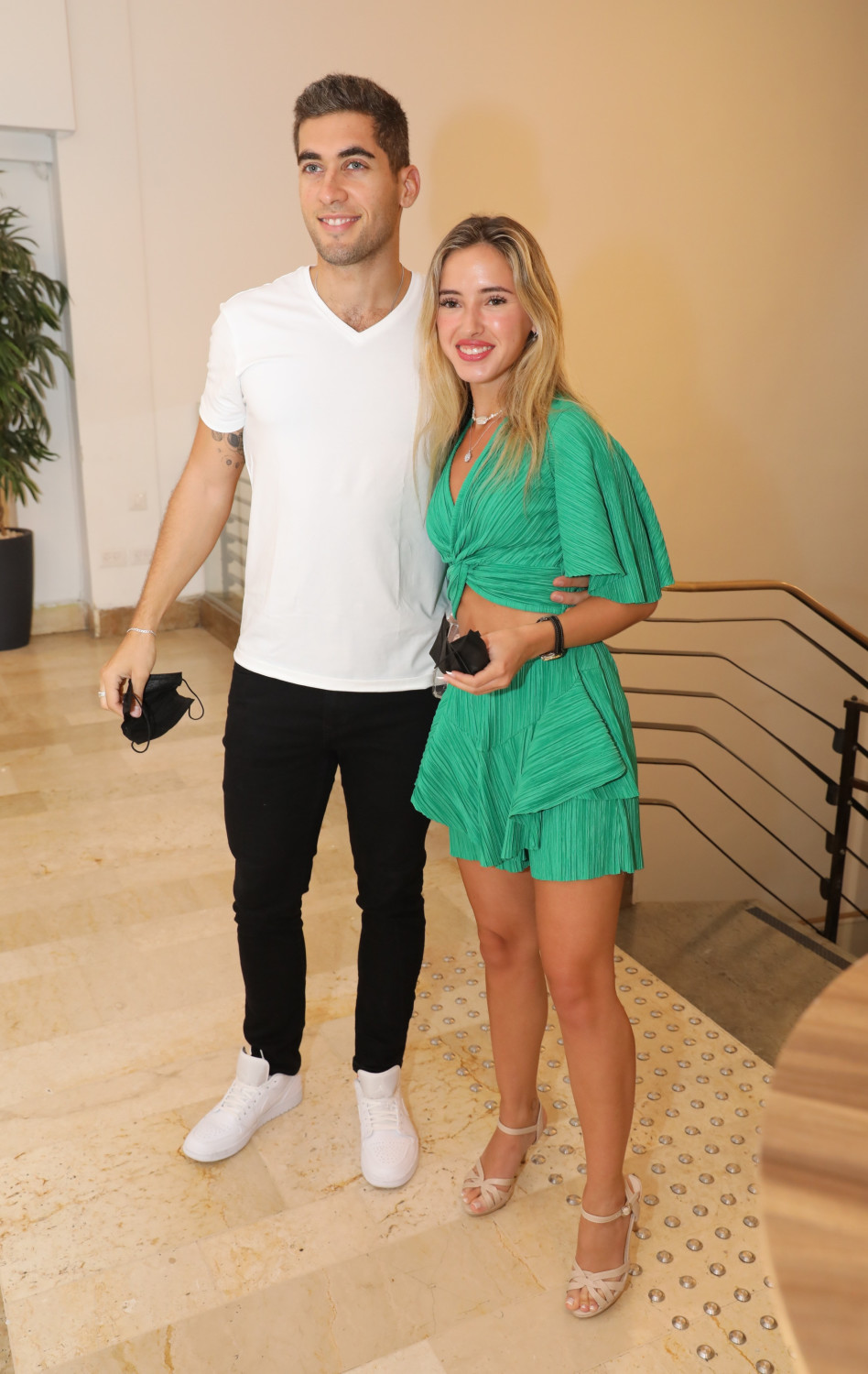 עדי ביטי ובן זוגה (צילום: רפי דלויה)