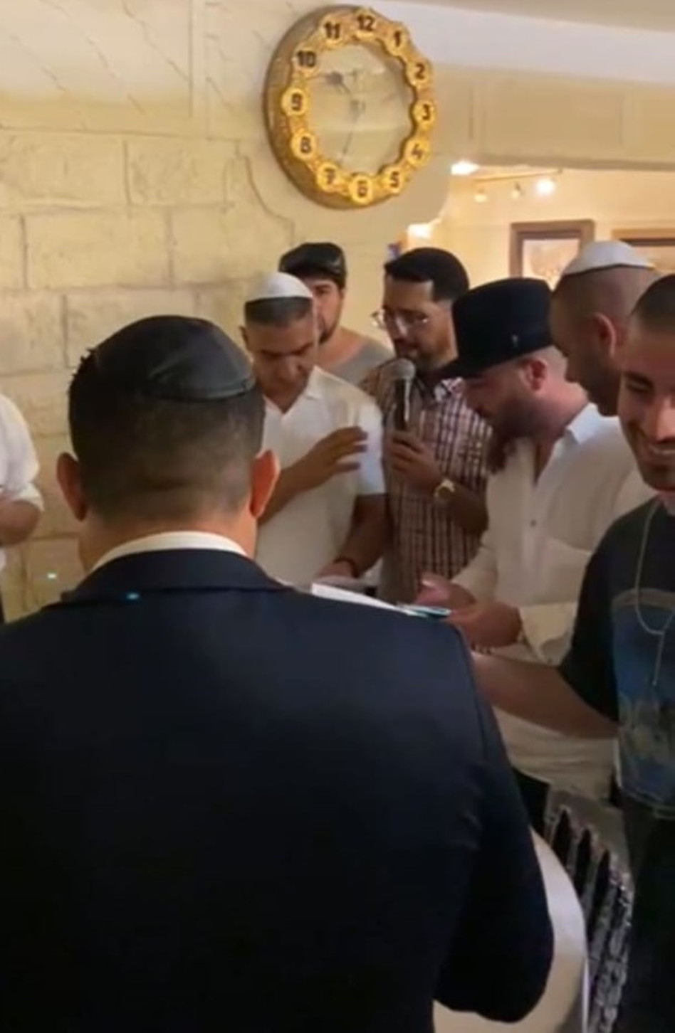 עומר אדם (צילום: באדיבות איציק אוחנה ו'הרבנית של האינסטגרם')