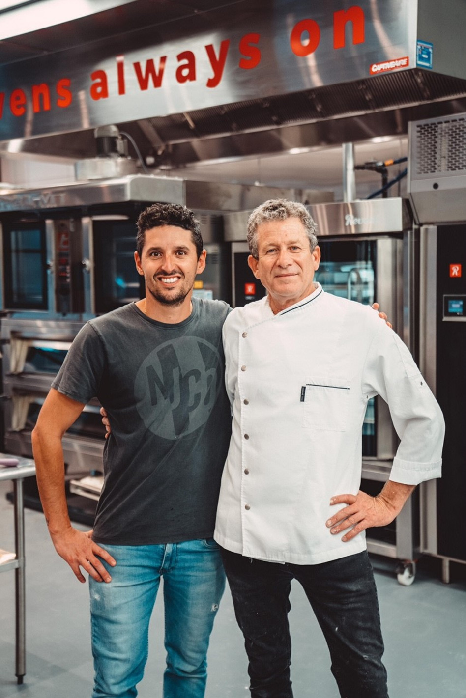 אורי שפט ואור אוחנה (צילום: Emanuel Kharasch Redplus Media)