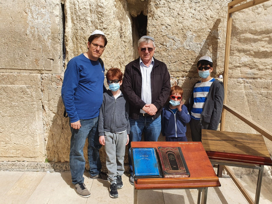 בני משפחת שיף  (צילום: פרטי)