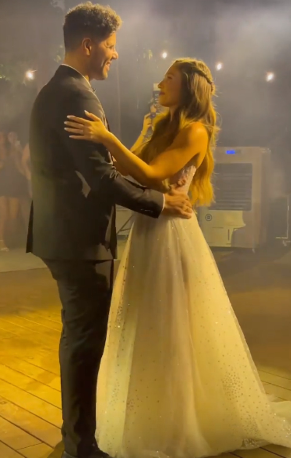 אמיר פחר, אופל ענבר (צילום: צילום מסך אינסטגרם)