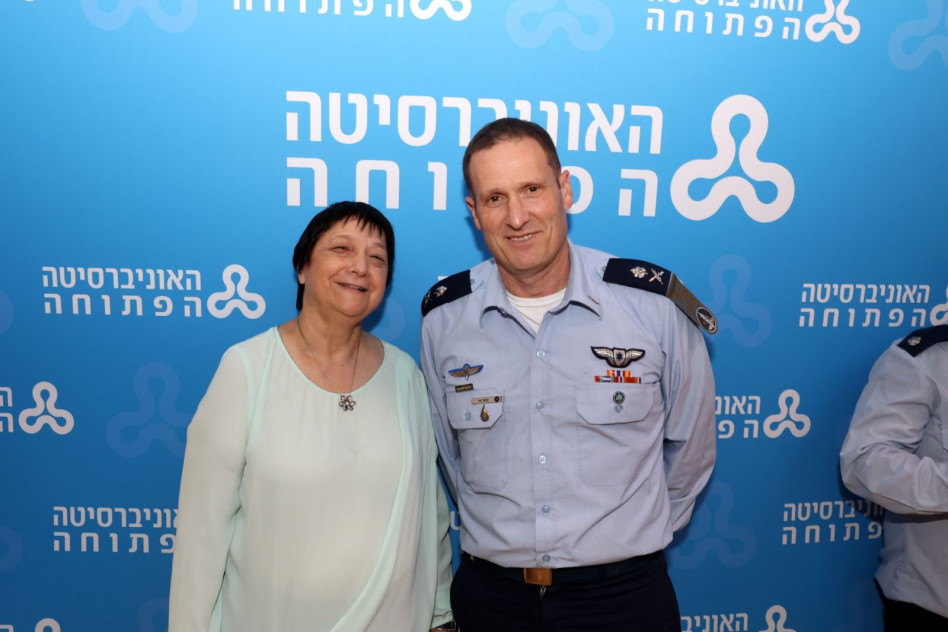 תומר בר ומימי איזנשטדט (צילום: איציק בירן)