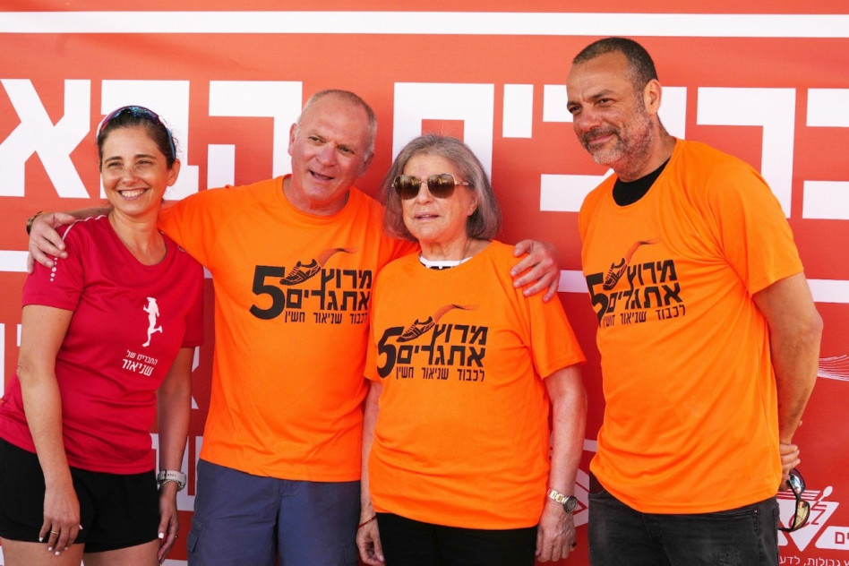 יואל חשין, רות חשין, אבנר בלקנאי, ודנית חשין&nbsp; (צילום: מיכה טסלר)