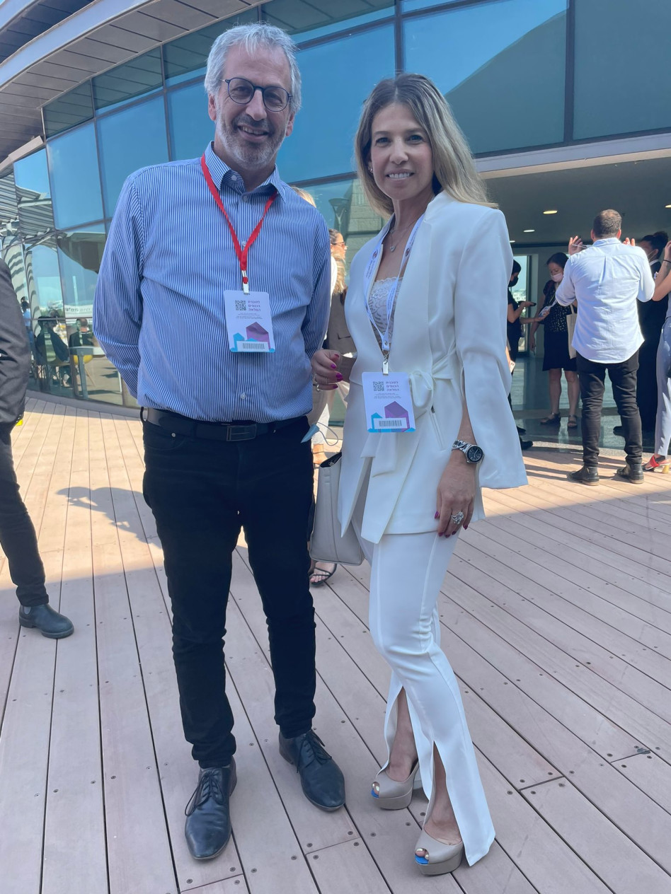 בני דרייפוס ועו''ד שיר הספרי (צילום: ליאת כרמל)