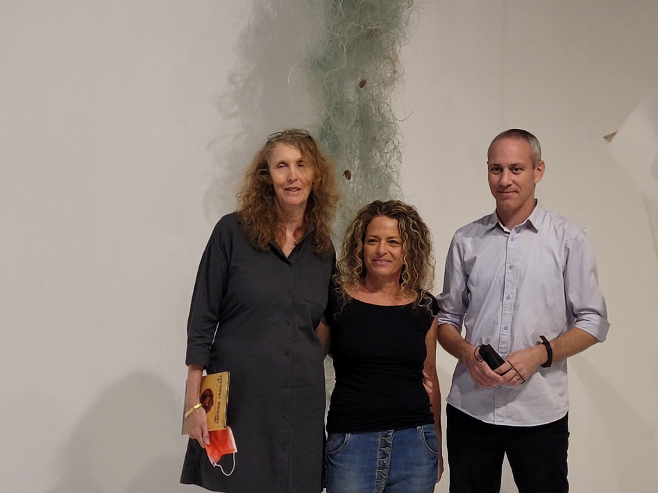 &nbsp;חילי טרופר, רעיה זומר-טל ולימור צרור (צילום: רות קובץ)