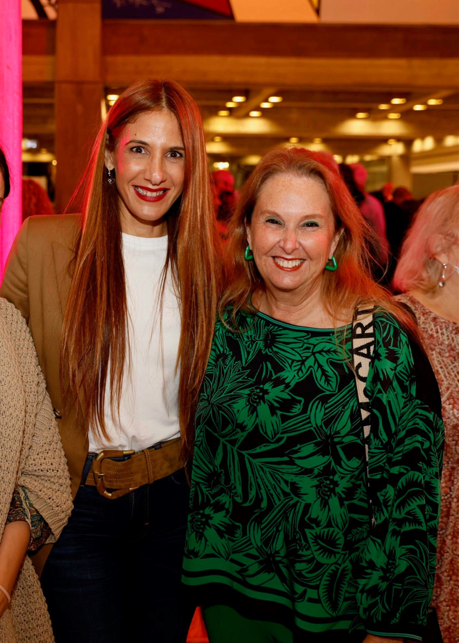 שרי אריסון ואפרת פלד (צילום: גיא יחיאלי)