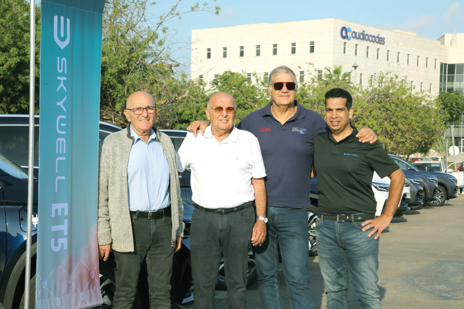  מעוז אלמגור, יאיר יצחקי, משה ויורם כדורי (צילום: תומר פדר)