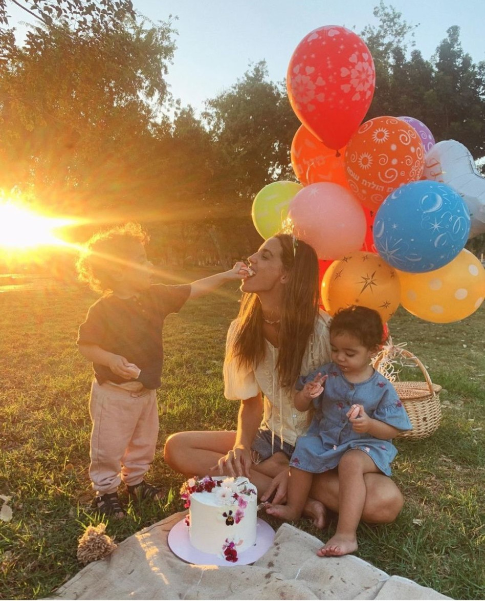 ירדן הראל וילדיה (צילום: צילום מסך אינסטגרם)