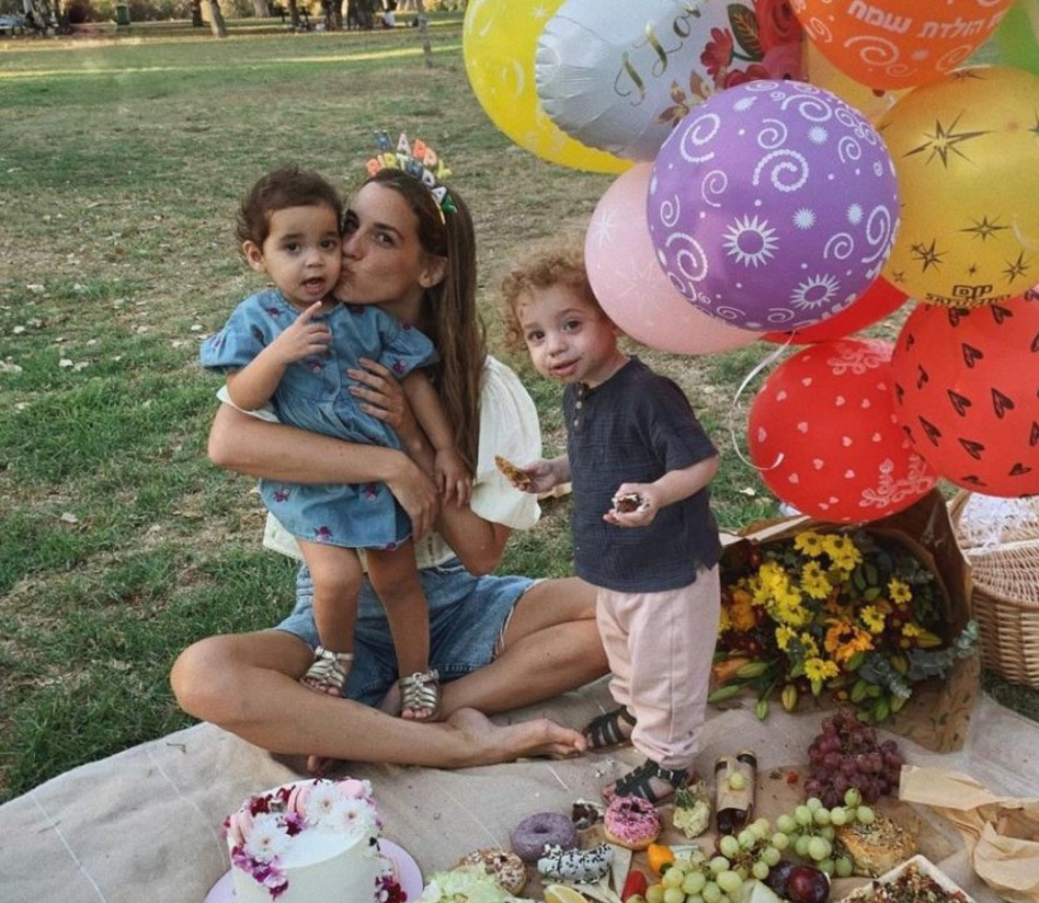 ירדן הראל וילדיה (צילום: צילום מסך אינסטגרם)