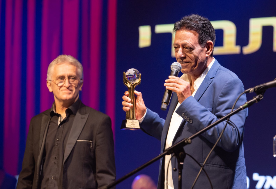 שימי תבורי בטקס אמי (צילום: משה צ'יטיאת)