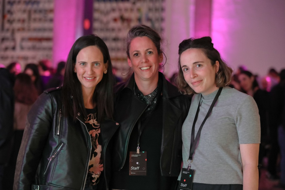 אלה מוסקוביץ', לי קנת' ורונה דייויס-צור  (צילום: Alan Tzatzkin)