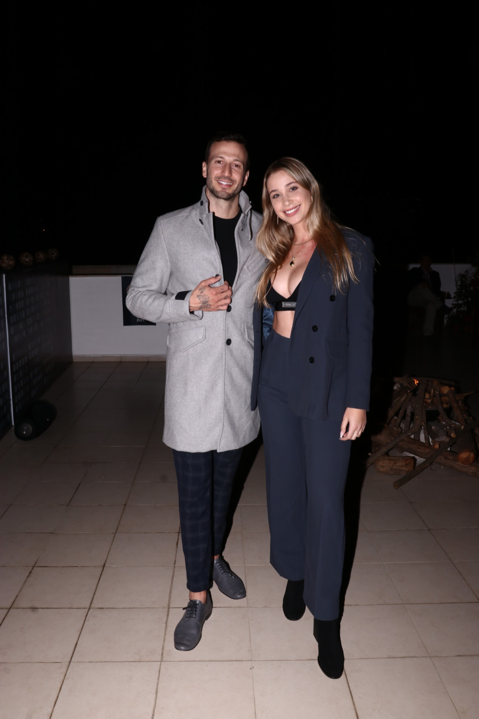 מייקל לואיס ובת הזוג, מרי פרגלין (צילום: אור גפן)