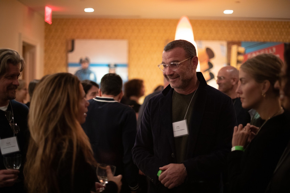 ליב שרייבר (צילום: Brenden Rains)