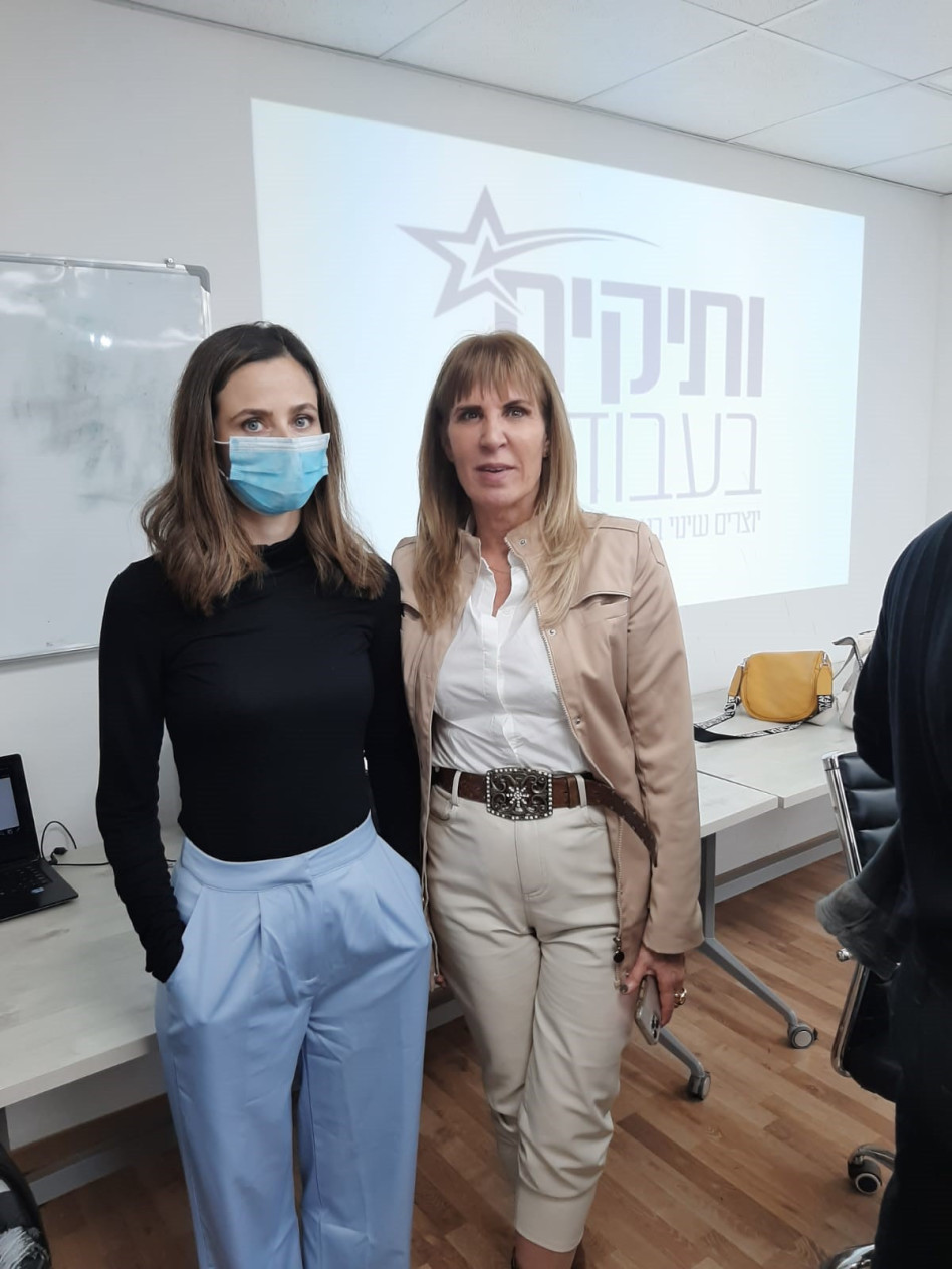 אורית בנבנישתי ומירב כהן (צילום: טל שובל)