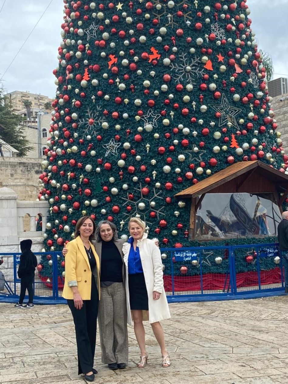 איריס שטרק, ענת גואטה ואימאן זועבי (צילום: באדיבות לשכת רואי החשבון סניף נצרת)