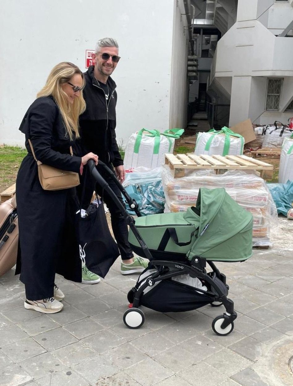 שמחים ומאושרים. רוני דואני, חן מונצ׳ז (צילום: צ'ינו)