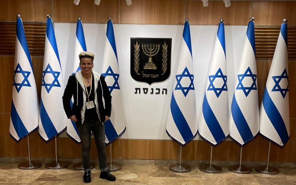 סילבי ז'אן למען קידום כדורגל הנשים בישראל (צילום: פרטי)