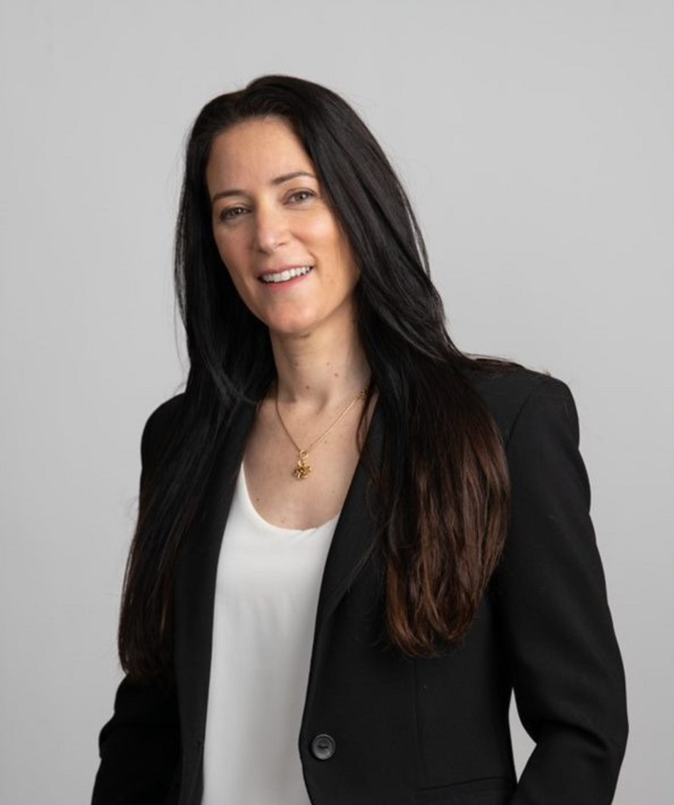 דנה שחר (צילום: באדיבות ורוניס)