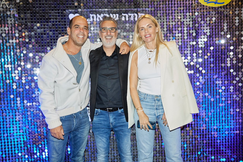 אנה שבתאי, יקי כביר ועופר שבתאי (צילום: שוקה כהן)