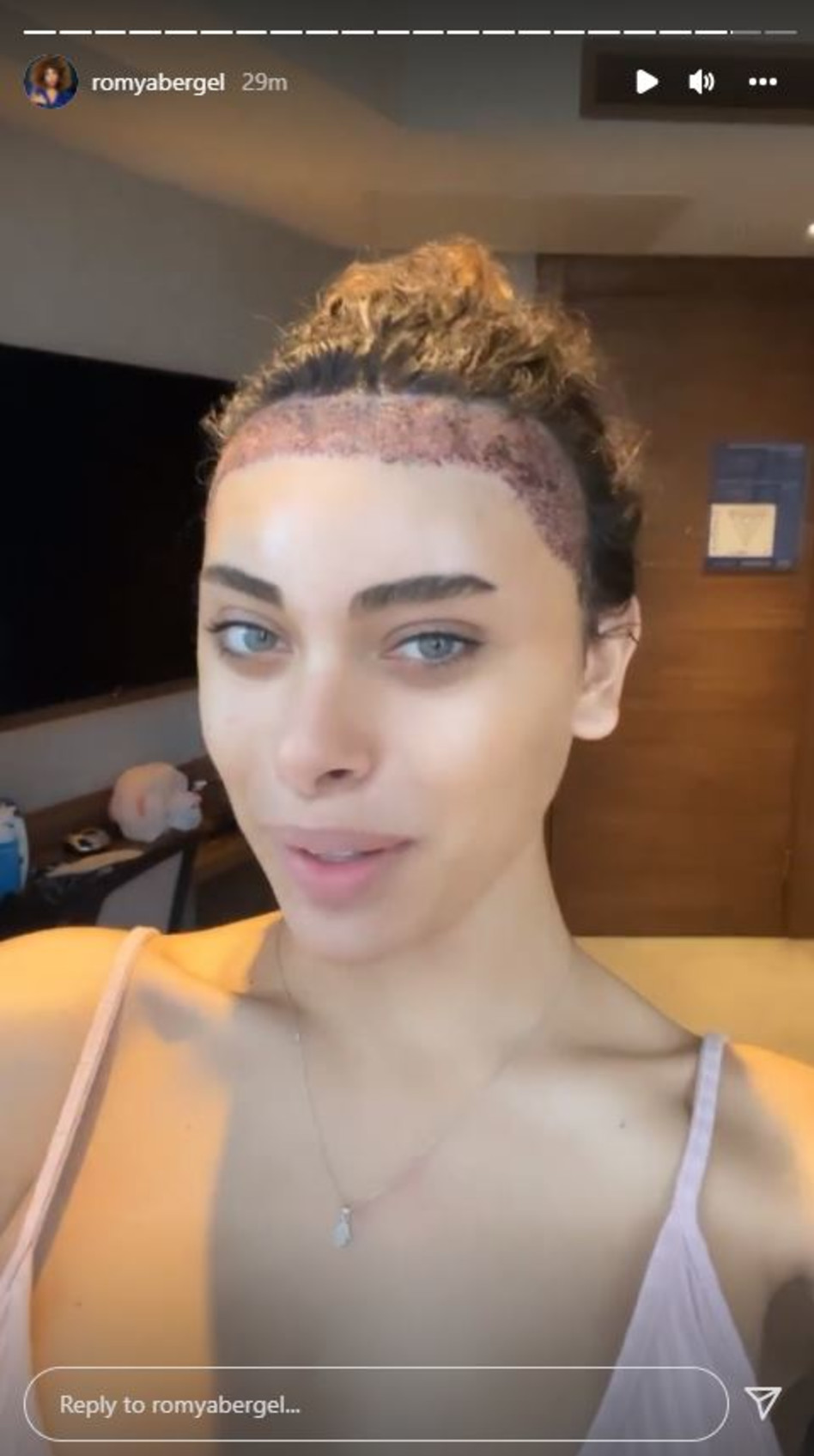רומי אברג'יל (צילום: צילום מסך אינסטגרם)