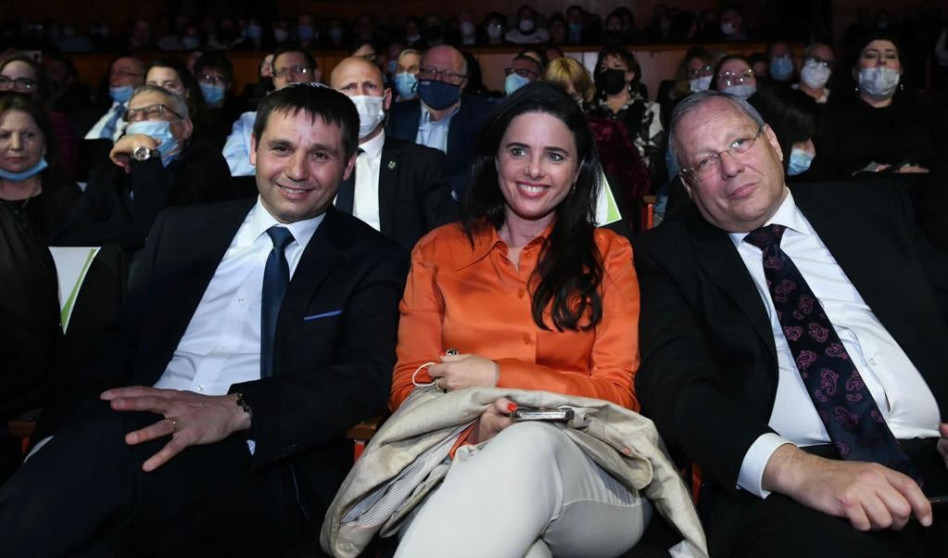 קובי שליסל, איילת שקד ונדב חן (צילום: אהרון גליס, גלריה קטנה)