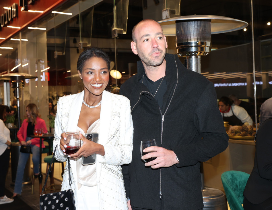 טיטי איינאו, צחי פרנקל (צילום: רפי דלויה)