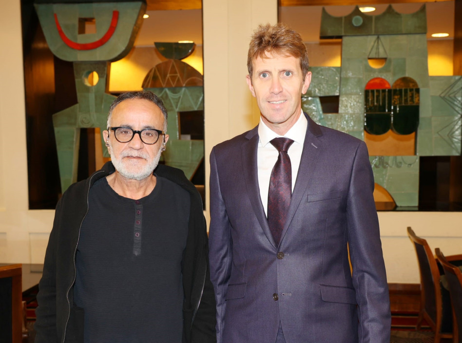 בן ינובר ואהוד בנאי (צילום: רפי דלויה)