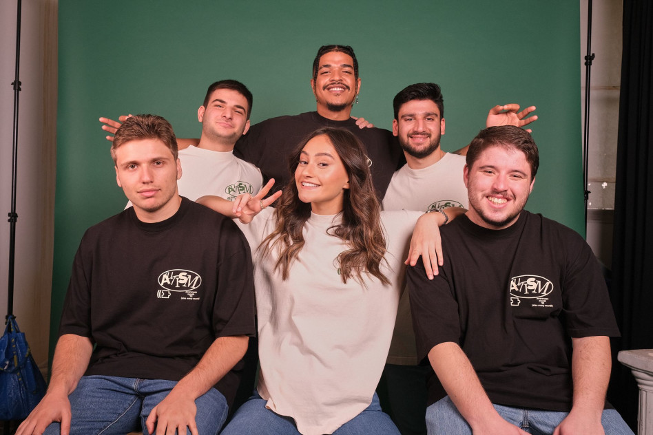 אגם בוחבוט, שחר סאול, צעירי עמותת אלו''ט (צילום: אלרן רז)