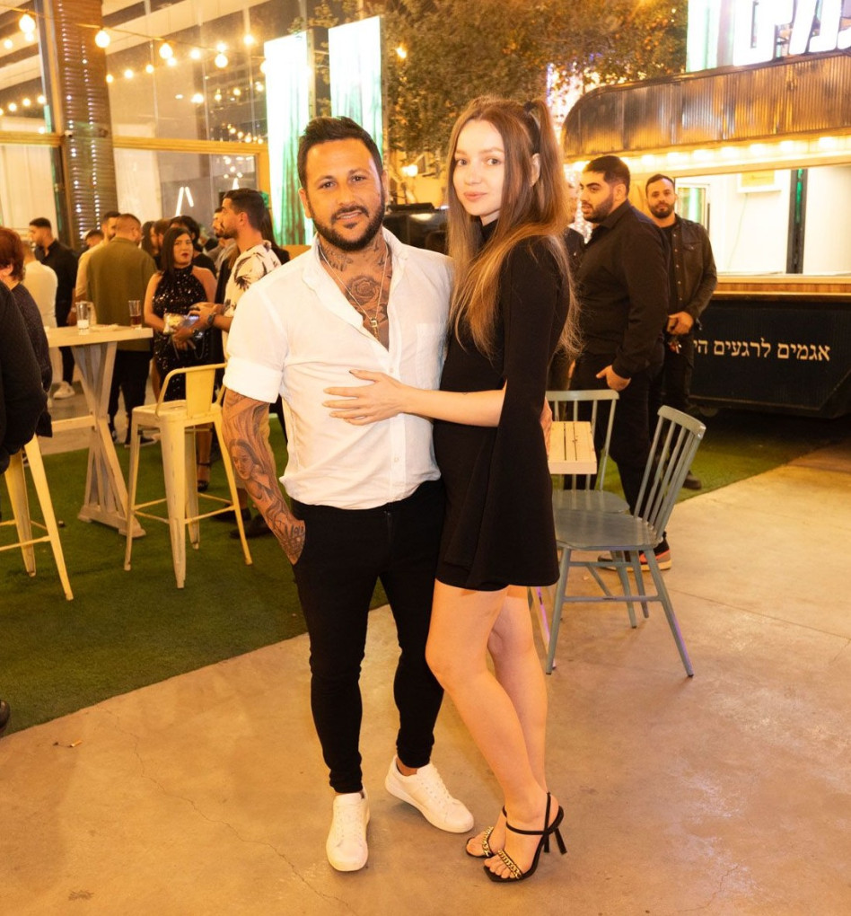 אוהד בוזגלו ואלכסה דריה (צילום: omg design)