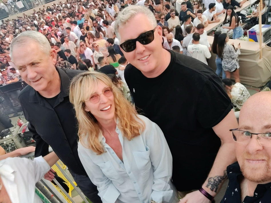 בני גנץ, אלינור שחר (צילום: עידן בבלי)