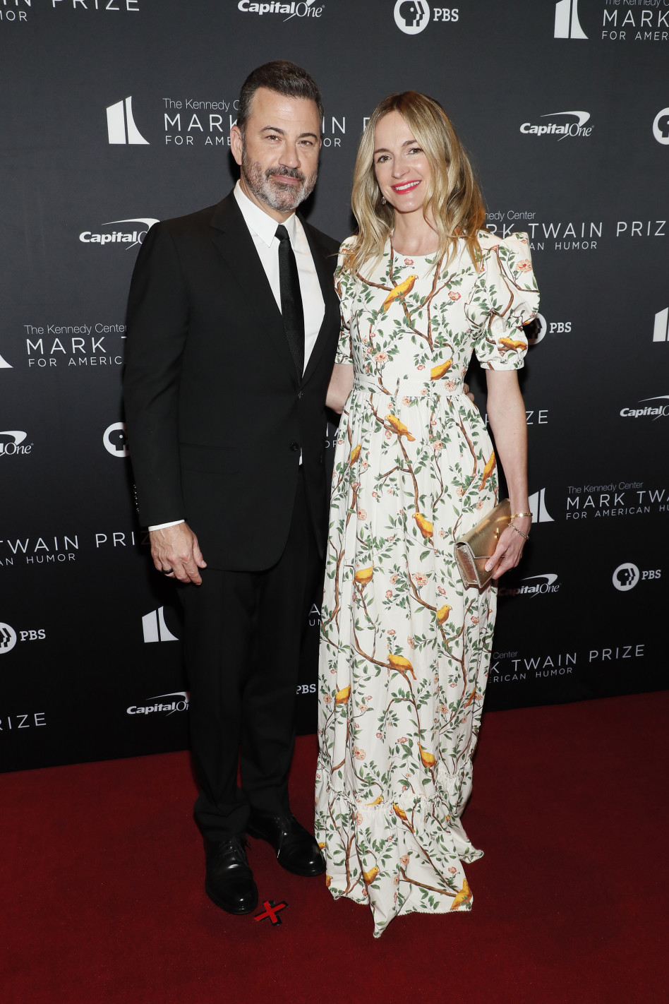 Jimmy Kimmel and his wife (Photo: getty images / Paul Morigi)