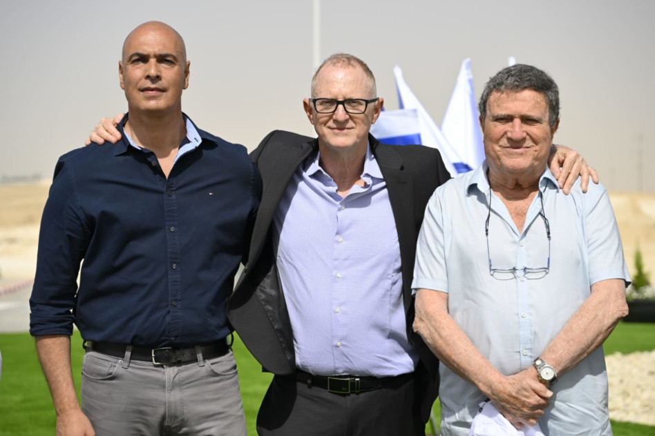 יהורם גאון, משה גאון וגיא רגב (צילום: מיקי שטרית)