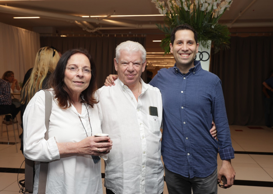 גרי סוארי, אלכס לנדסברג ועדיה סוארי (צילום: תמיר לוי)