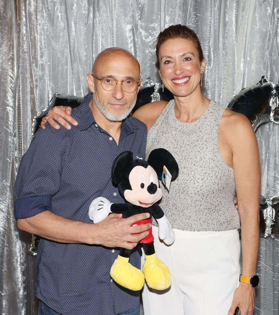 קרן סער ואסי ויזל  (צילום: רפי דלויה)