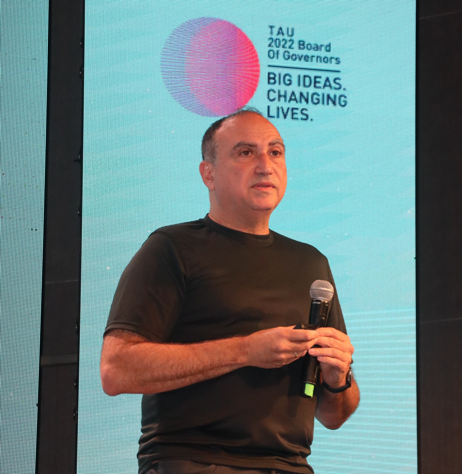 יוסי מטיאס (צילום: דוברות האוניברסיטה)