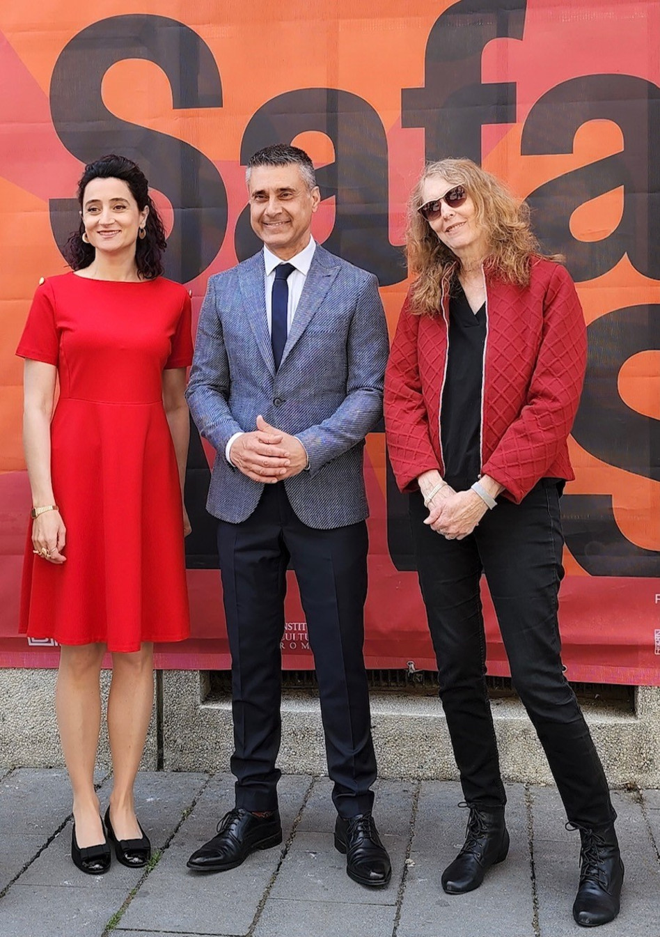 רעיה זומר, דוד סרנגה ויואנה צ'וקן  (צילום: נ. טל)