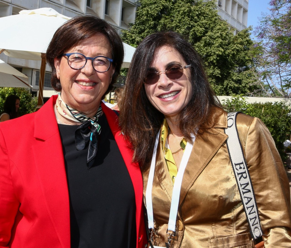 דפנה מיתר נחמד וג'וליה זהר (צילום: דוברות אוניברסיטת תל אביב)