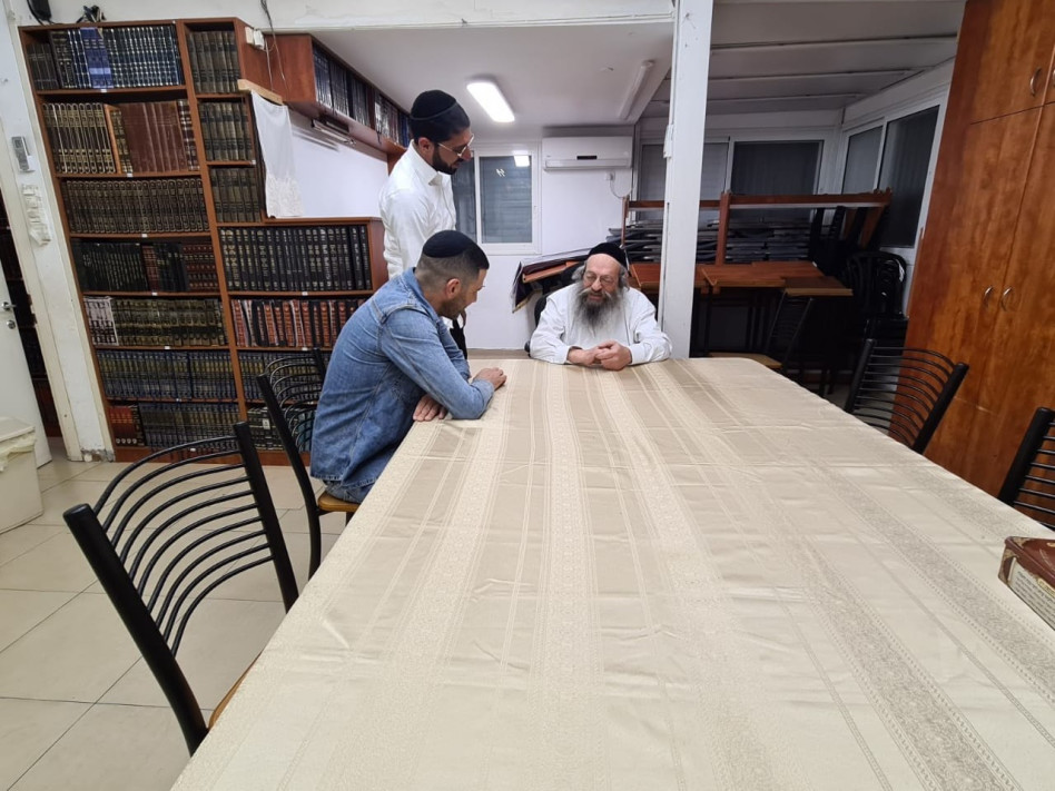 שרון גל וקנייבסקי (צילום: באדיבות איציק אוחנה ו'הרבנית של האינסטגרם')