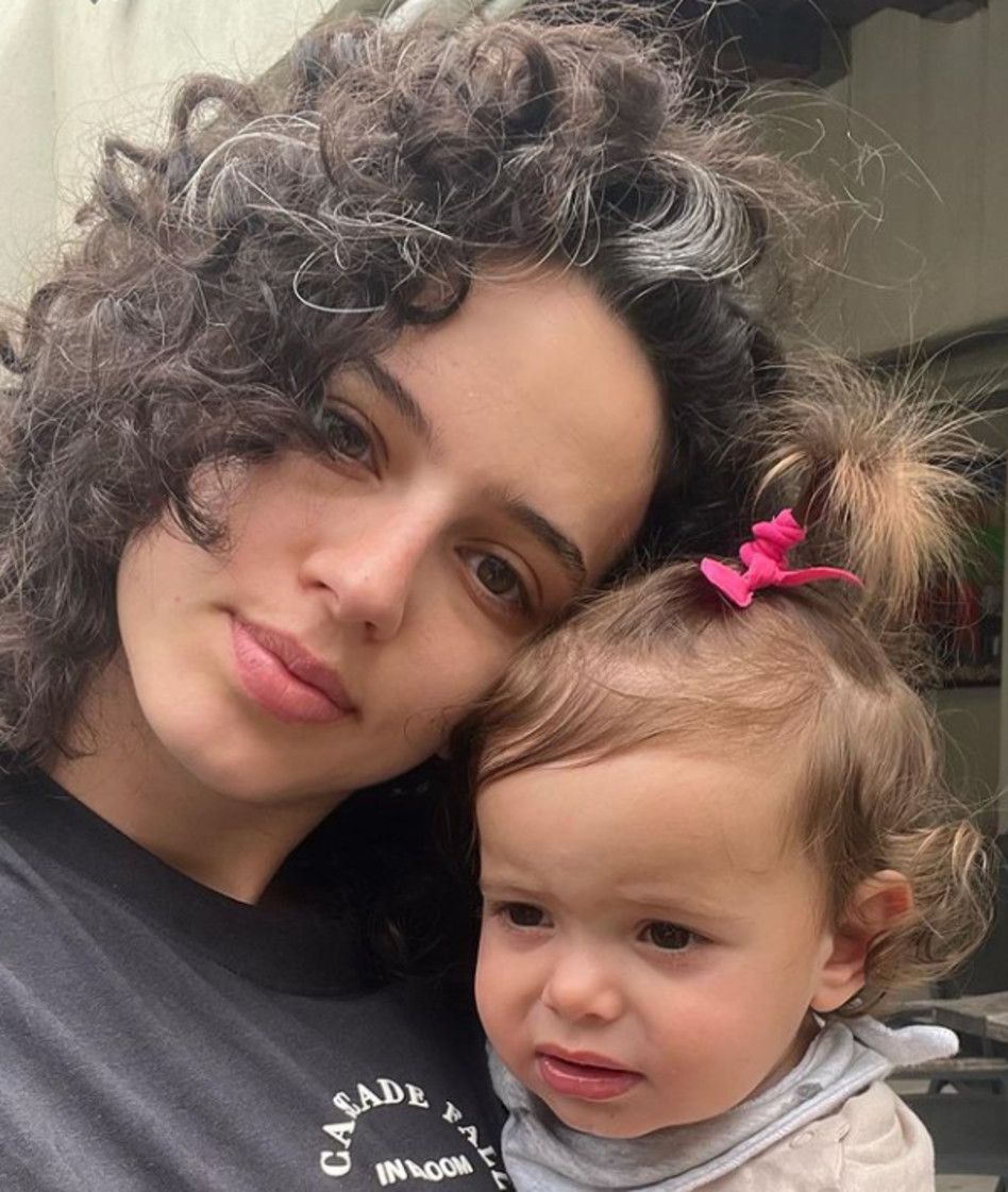 קורין גדעון ובתה אלונה (צילום: צילום מסך אינסטגרם)