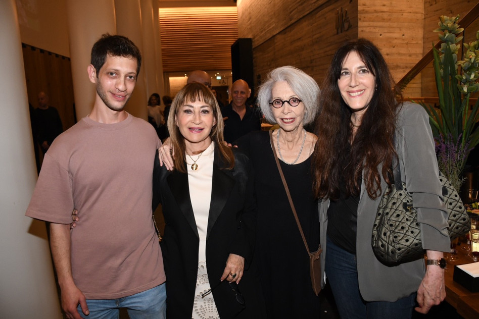 צוריה שליו, עדנה מזי''א ציפי פינס ותום חגי (צילום: אביב חופי)